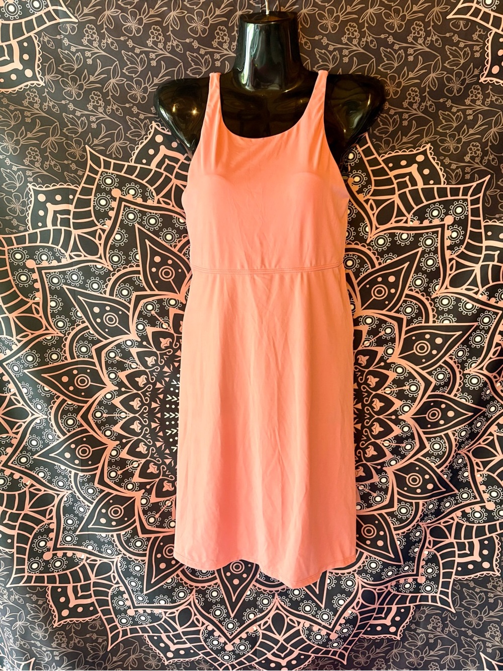 Carve Designs Coral Scoop-Neck Midi Dress